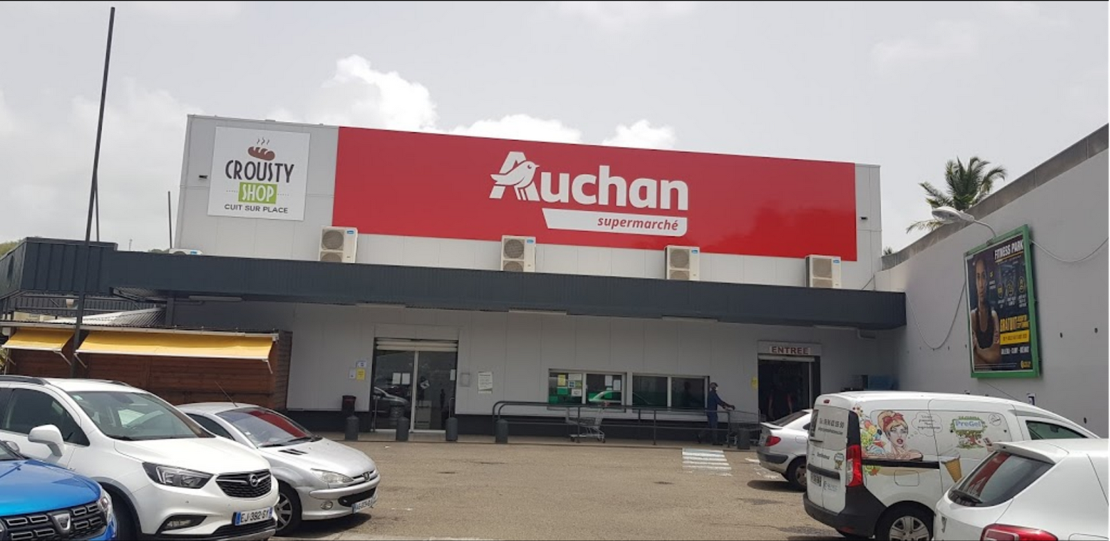 Travaux au magasin Auchan Marin : Fermeture temporaire, on se refait une beauté !